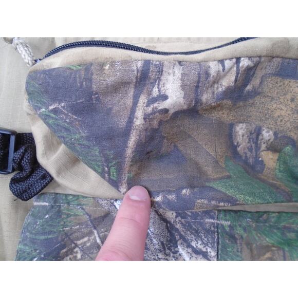 Scent Blocker Realtree Camo Hunting Vest M/L Ripstop Pocket W/ Detachable Seat - Picture 3 of 13